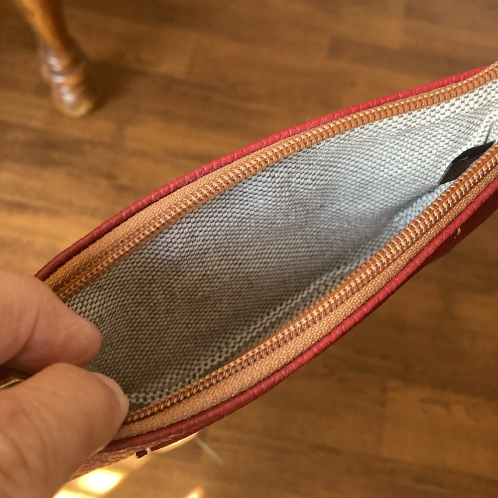 Dooney & Bourke wristlet